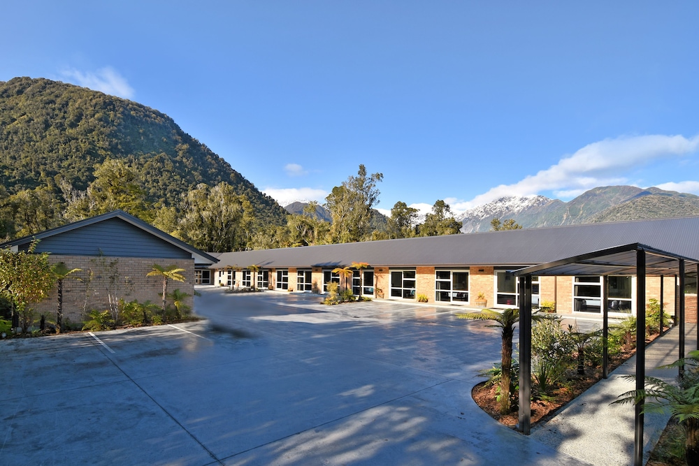 ASPEN COURT MOTEL FRANZ JOSEF 14/26