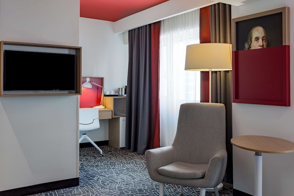 Park Inn By Radisson Bucharest Hotel And Residence 42/48