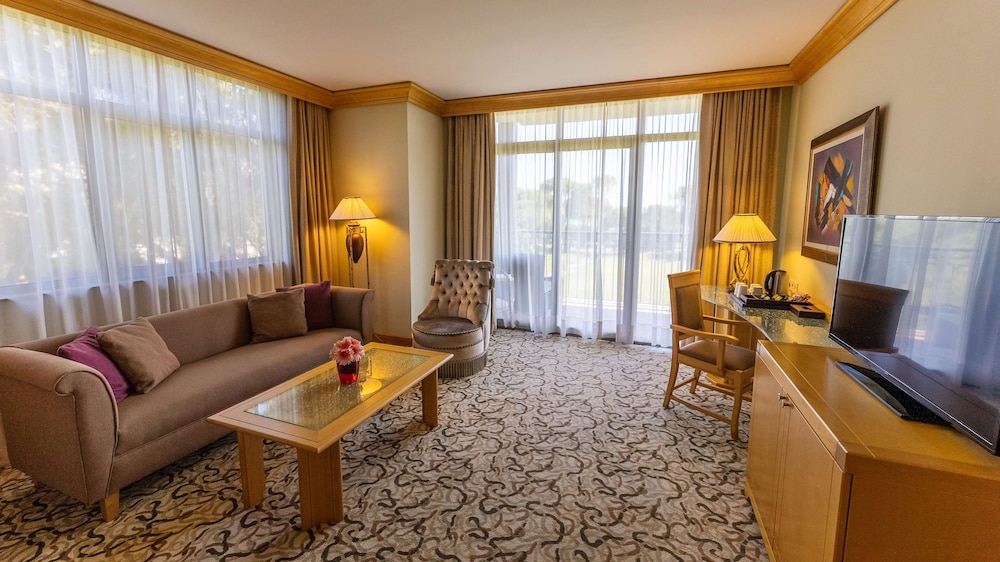 Gloria Verde Resort and Spa 26/50