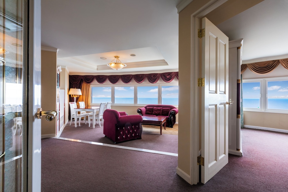 Hotel Neuschloss Otaru 10/47