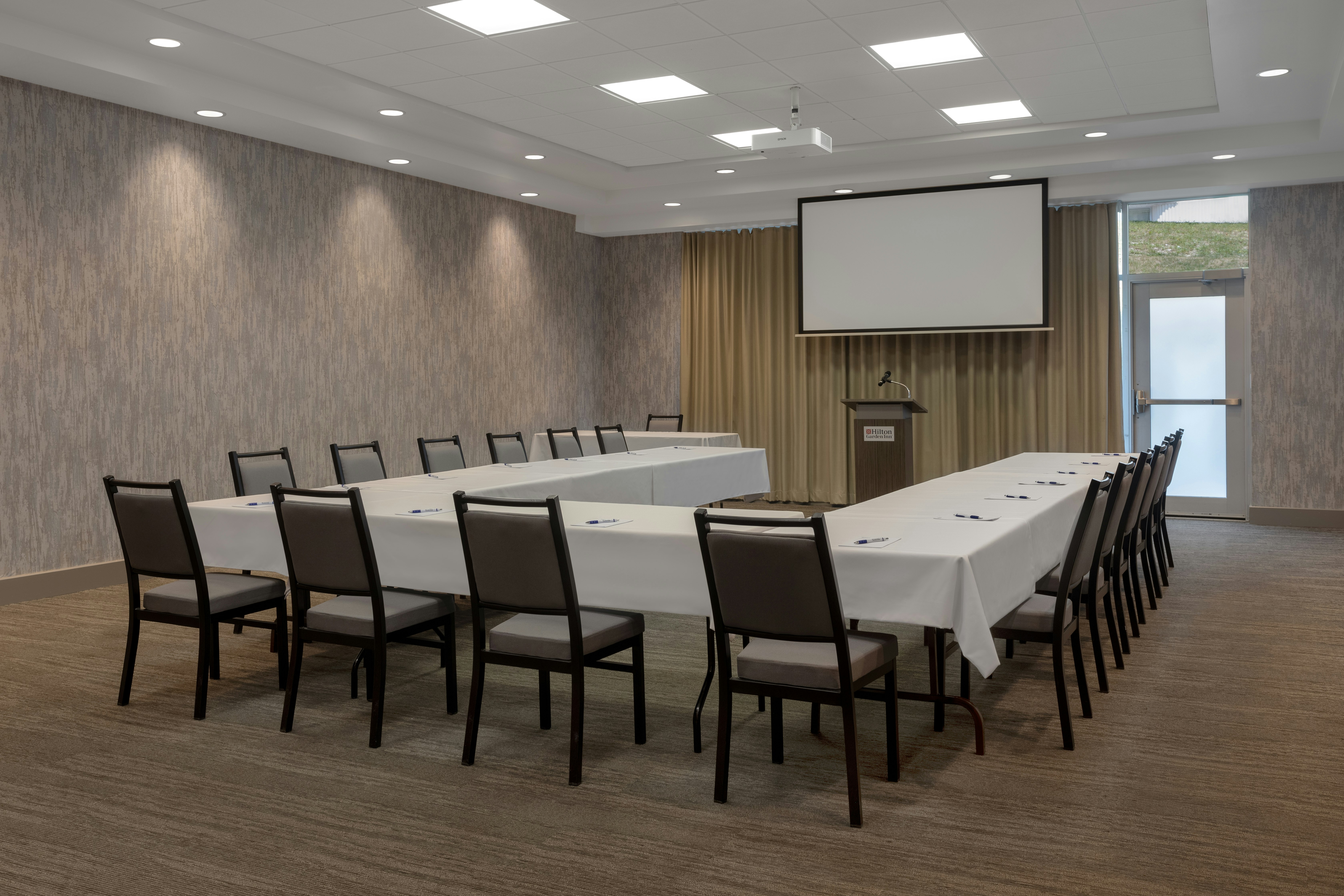 Hilton Garden Inn Sudbury Ontario Canada 46/51
