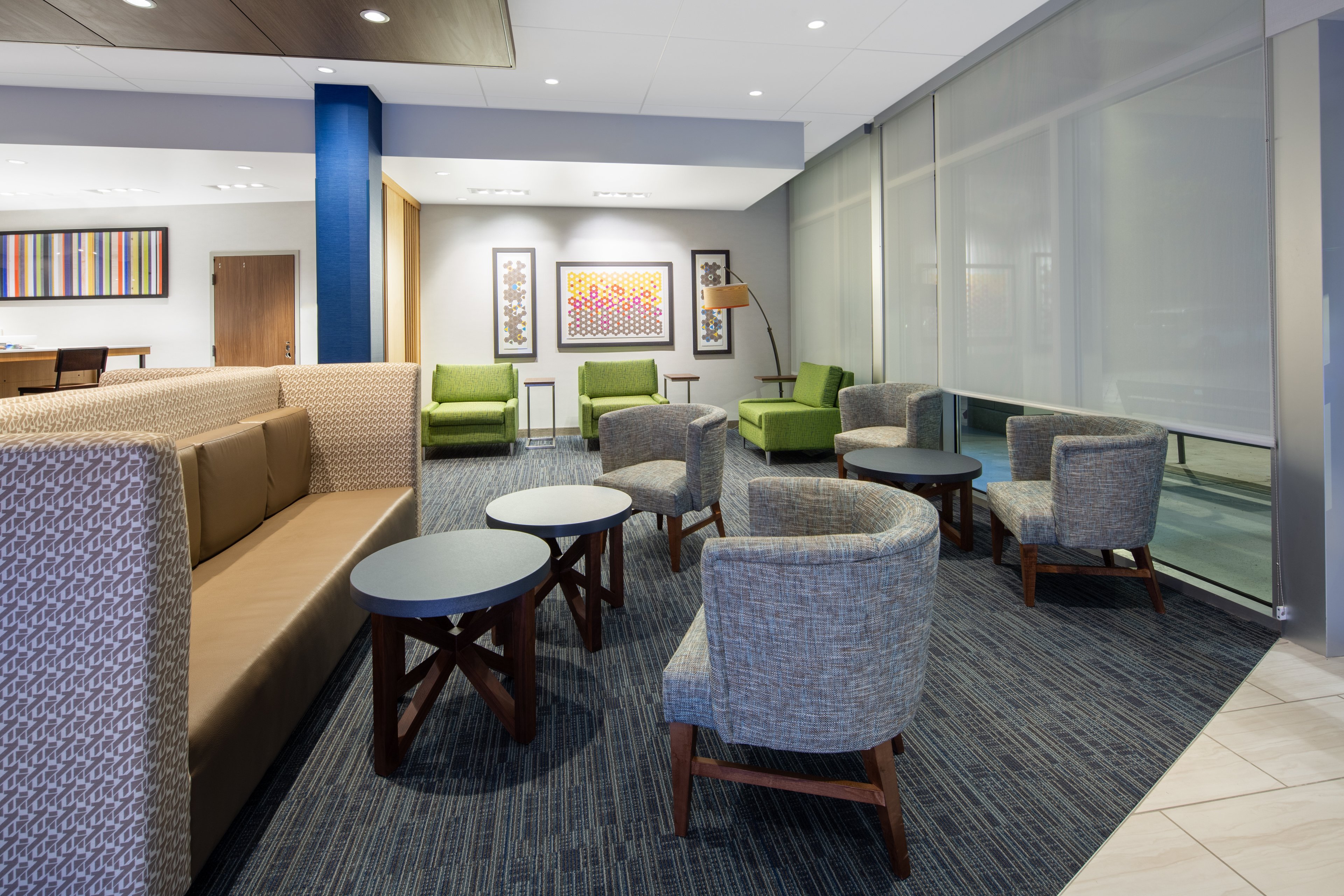 Holiday Inn Express and Suites Chico an IHG Hotel 36/66