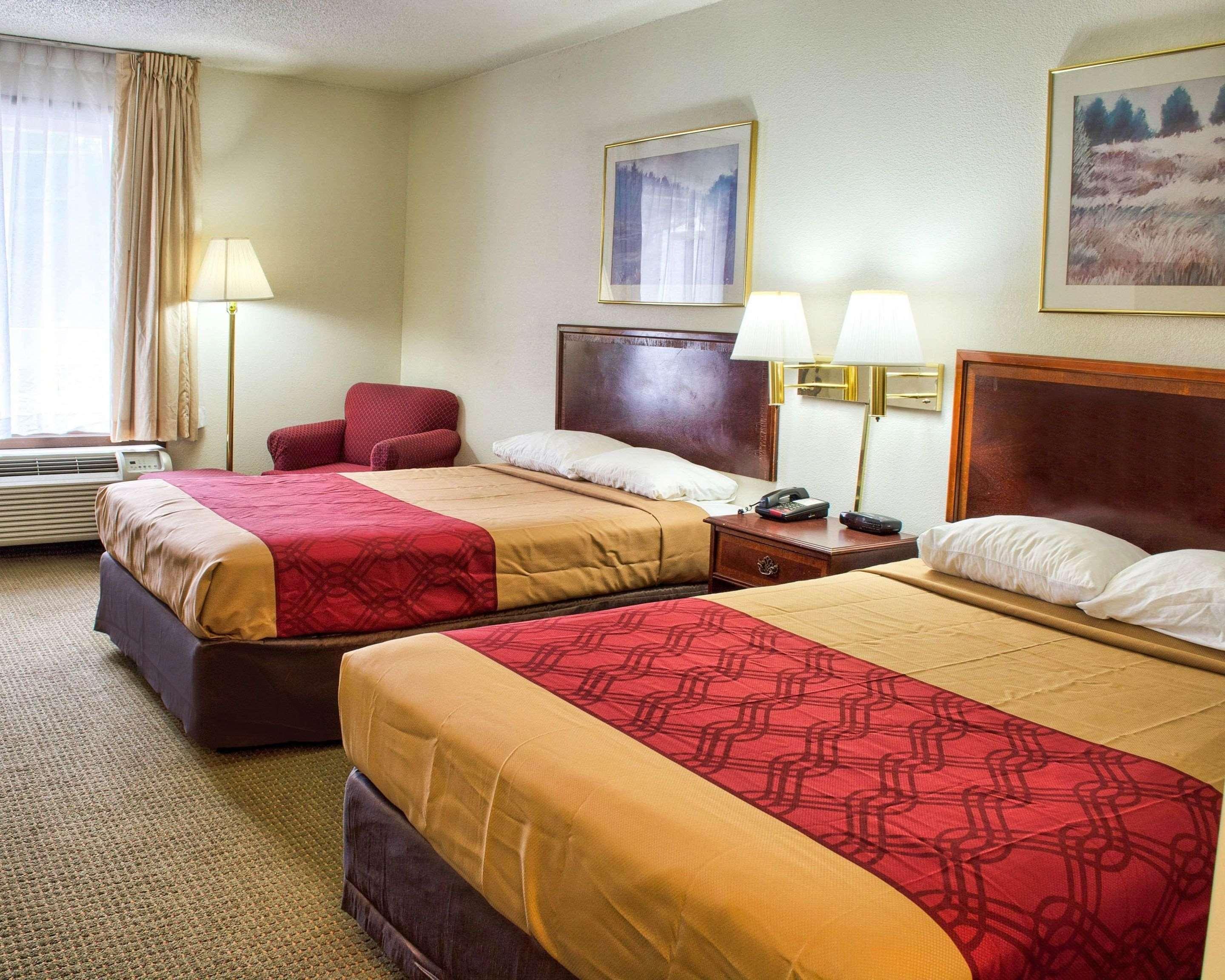 ROOM, 2 DOUBLE BEDS, SMOKING