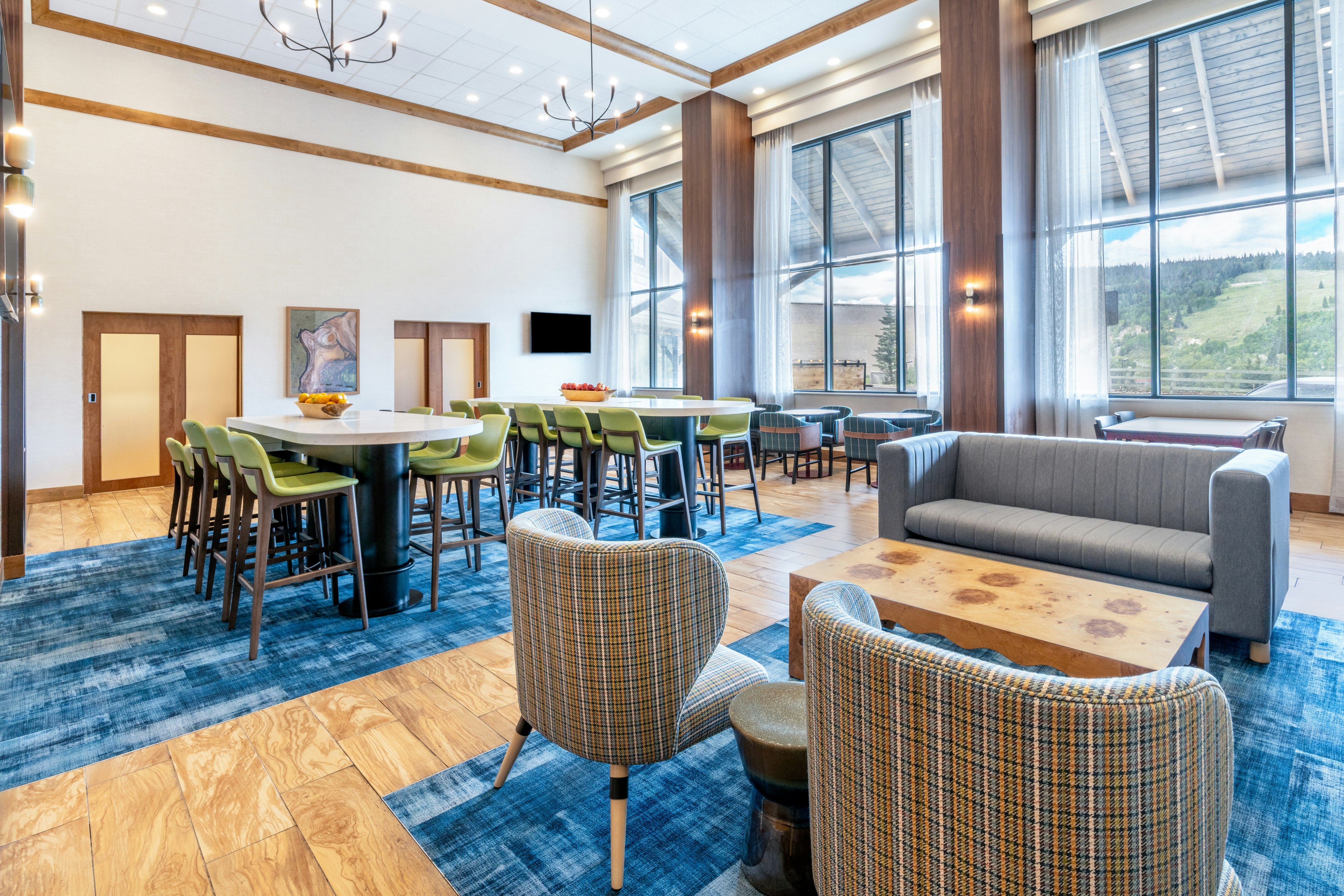 Hampton Inn & Suites Silverthorne 37/50