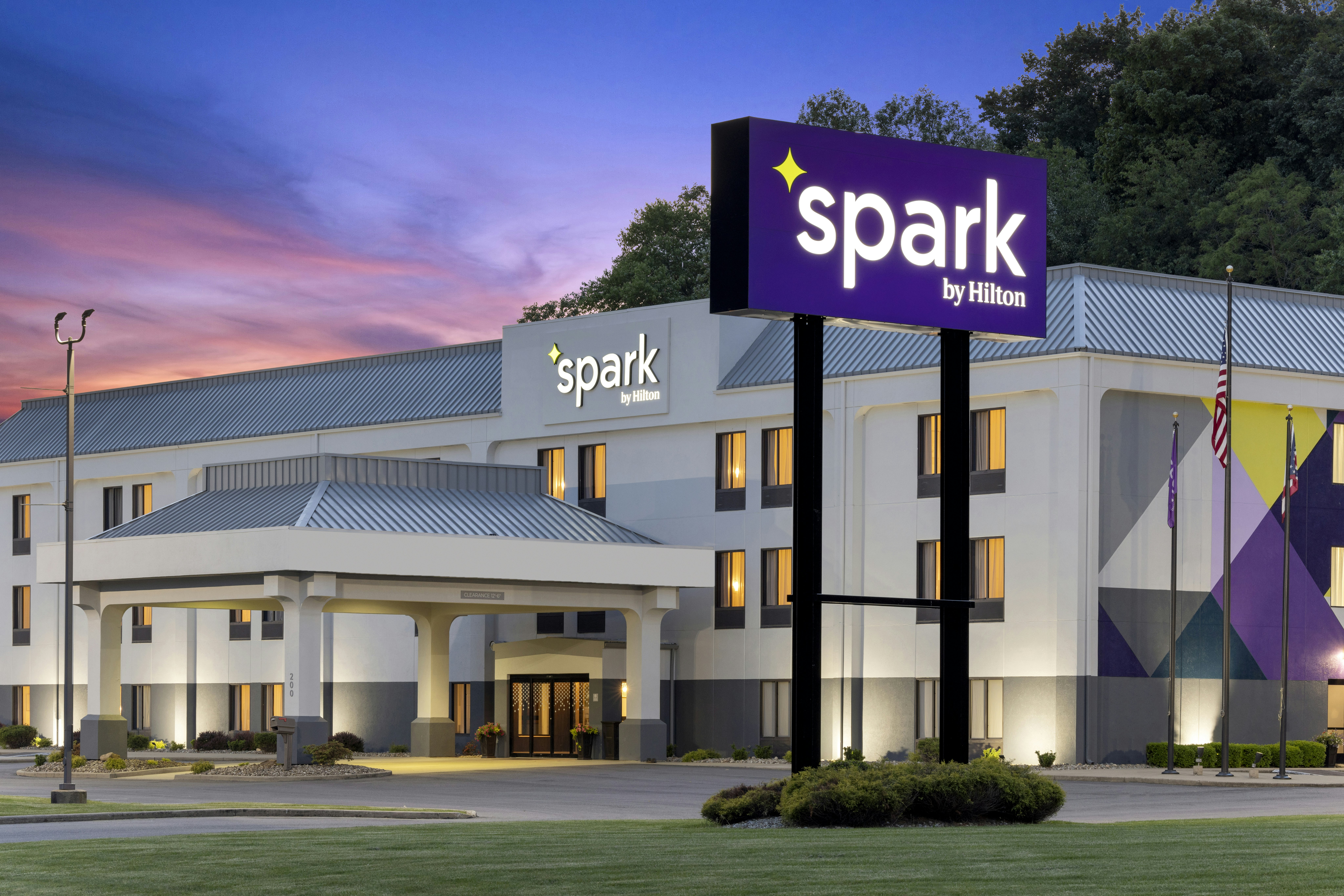Spark by Hilton Newcomerstown 1/14