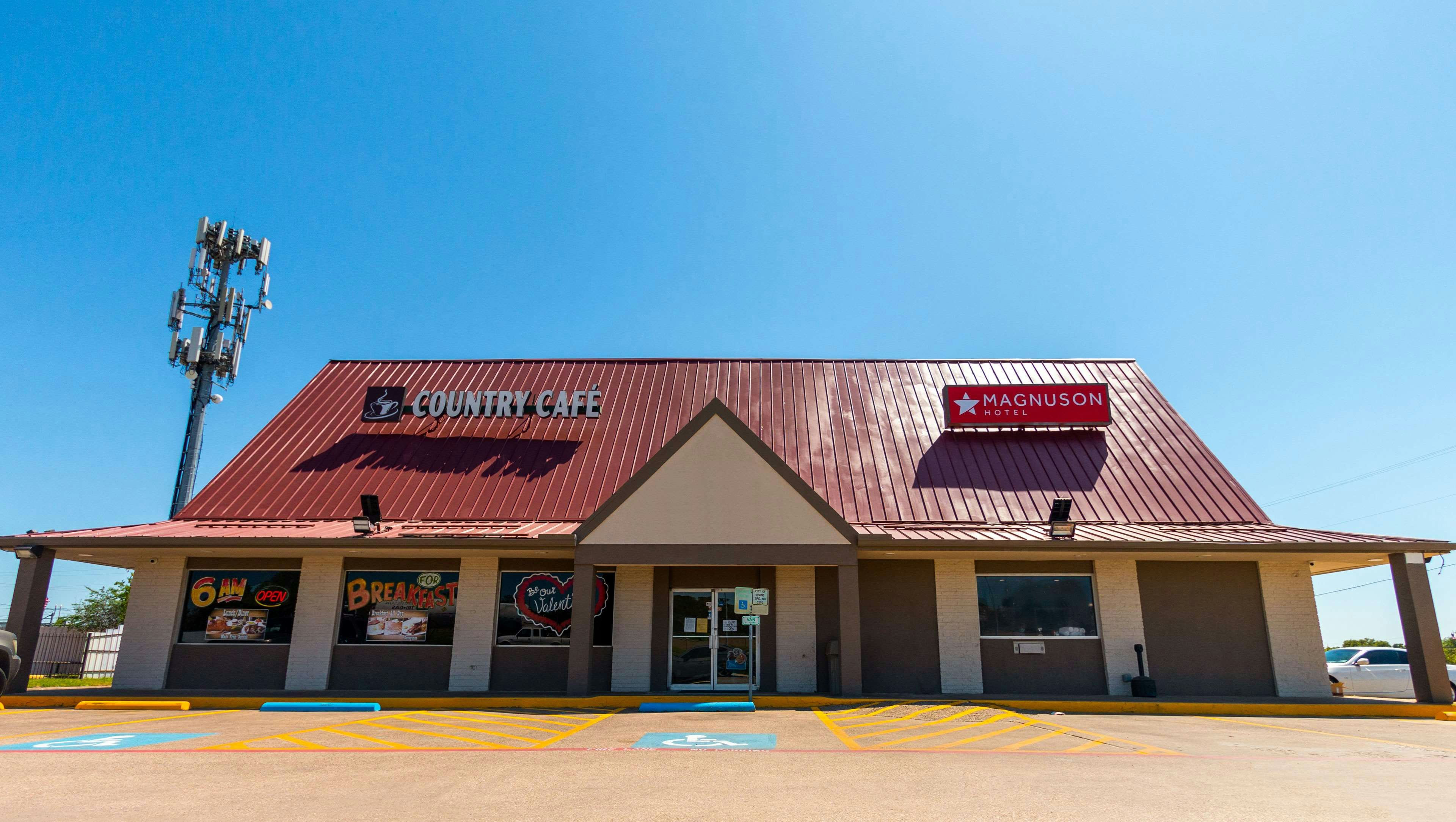 Magnuson Extended Stay and Suites Airport hotel 1/14