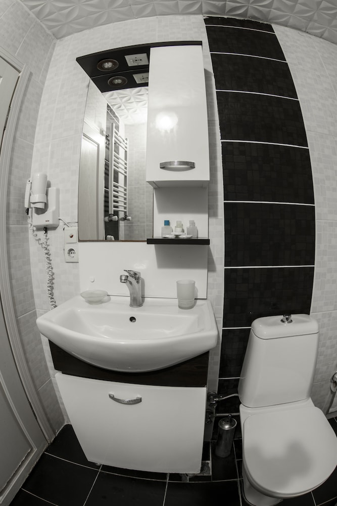 HURRIYET HOTEL 45/47