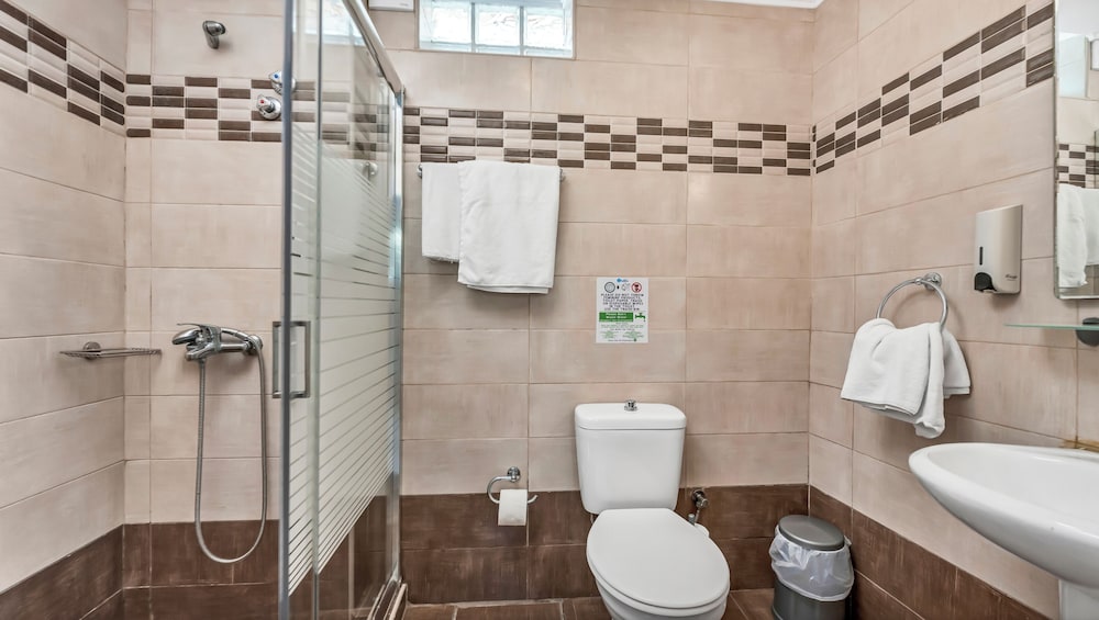 Almare Beach Hotel 47/50