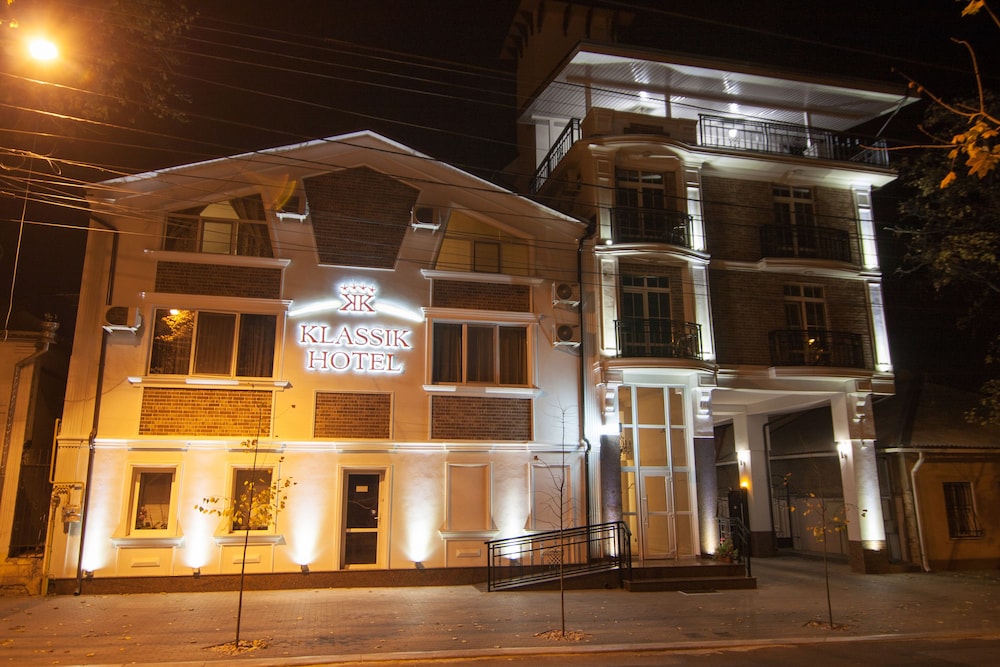 KLASSIK HOTEL 3/73