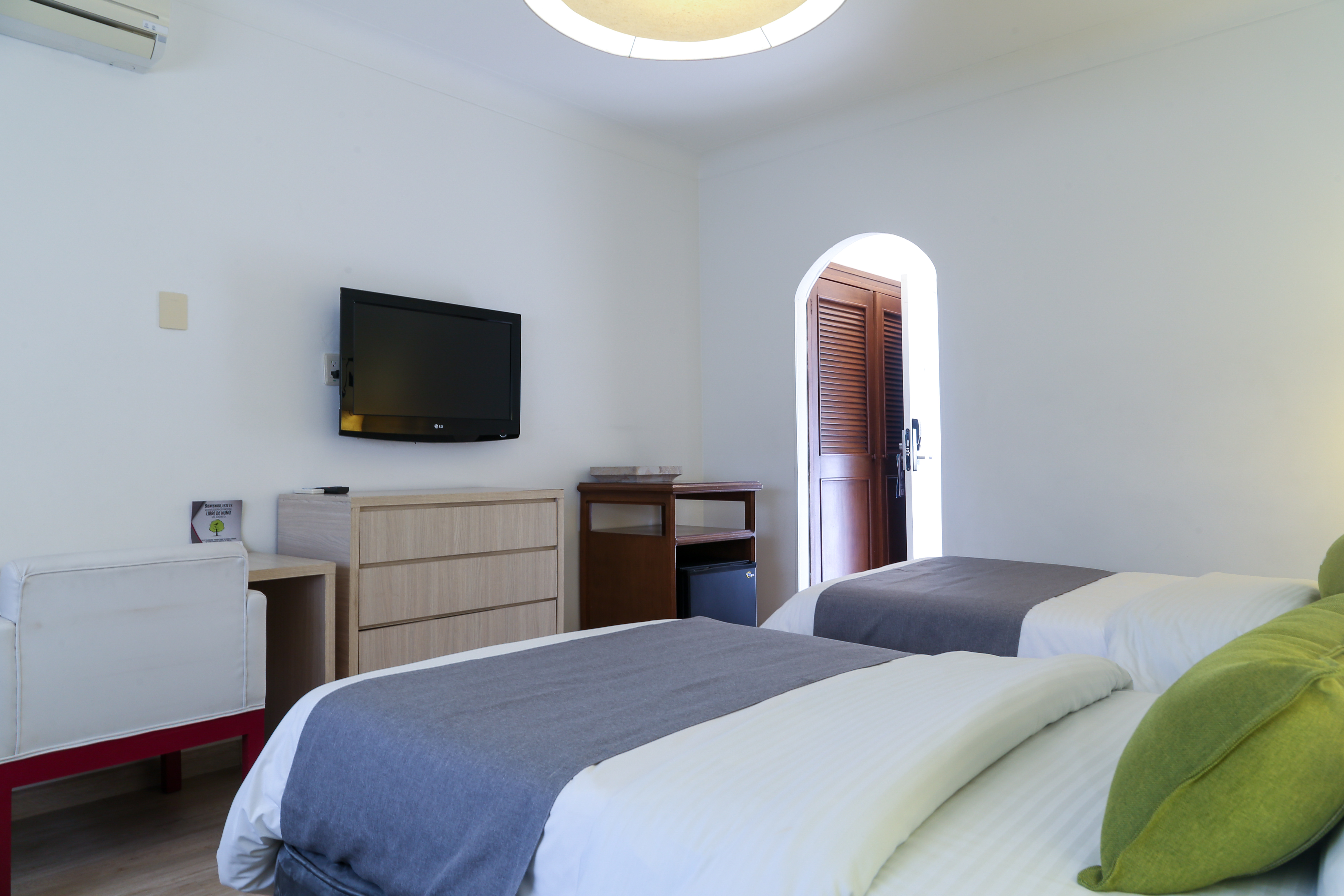 HOTEL CIUDAD BONITA 24/55