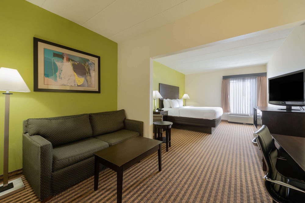 City Express By Marriott Grove City 33/40