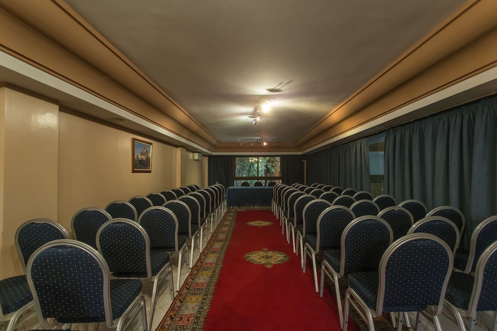 Hotel Meriem 60/62