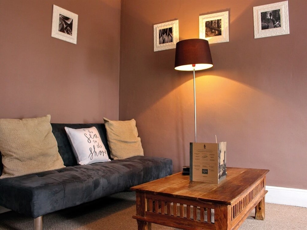 The Bugle Coaching Inn 30/50