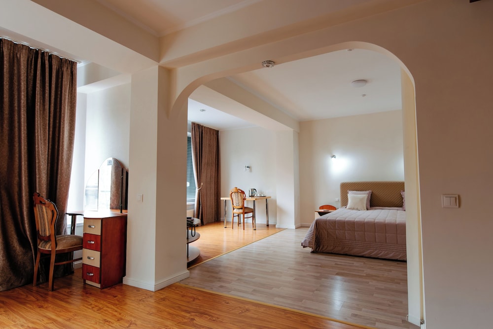 Villa Arus Hotel 22/63