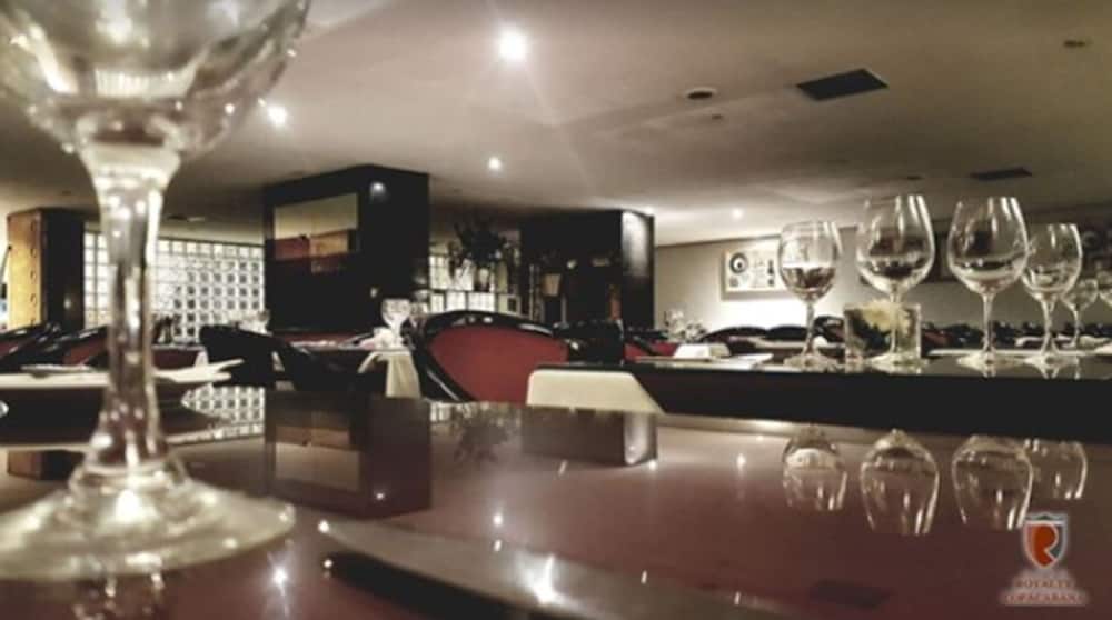 Royalty Copacabana 28/40