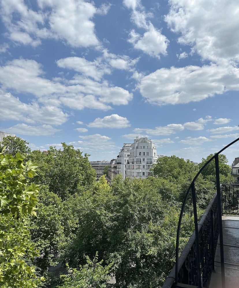 Grand Hotel Magenta 43/49