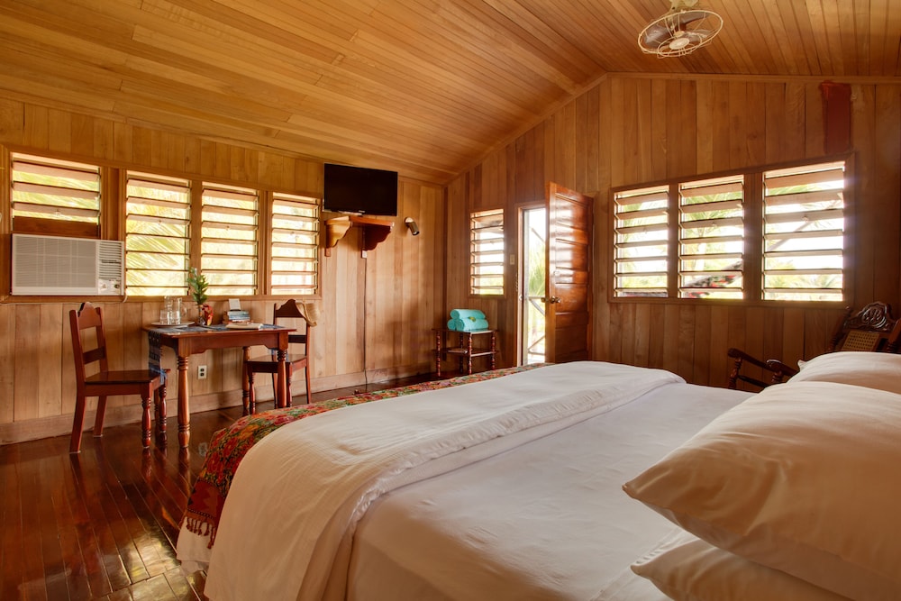 Cassia Hill Resort 35/65