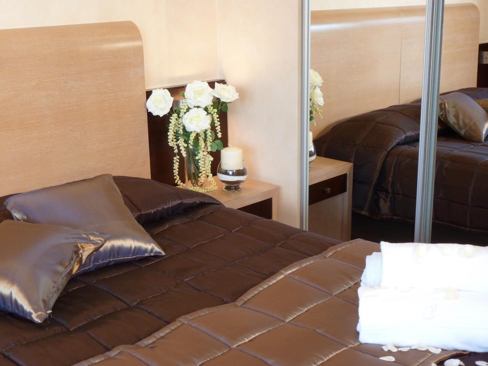 Hotel Euro House Suites 26/49