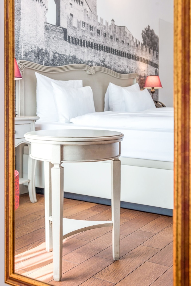 Boutique Business Hotel La Tureta 33/46