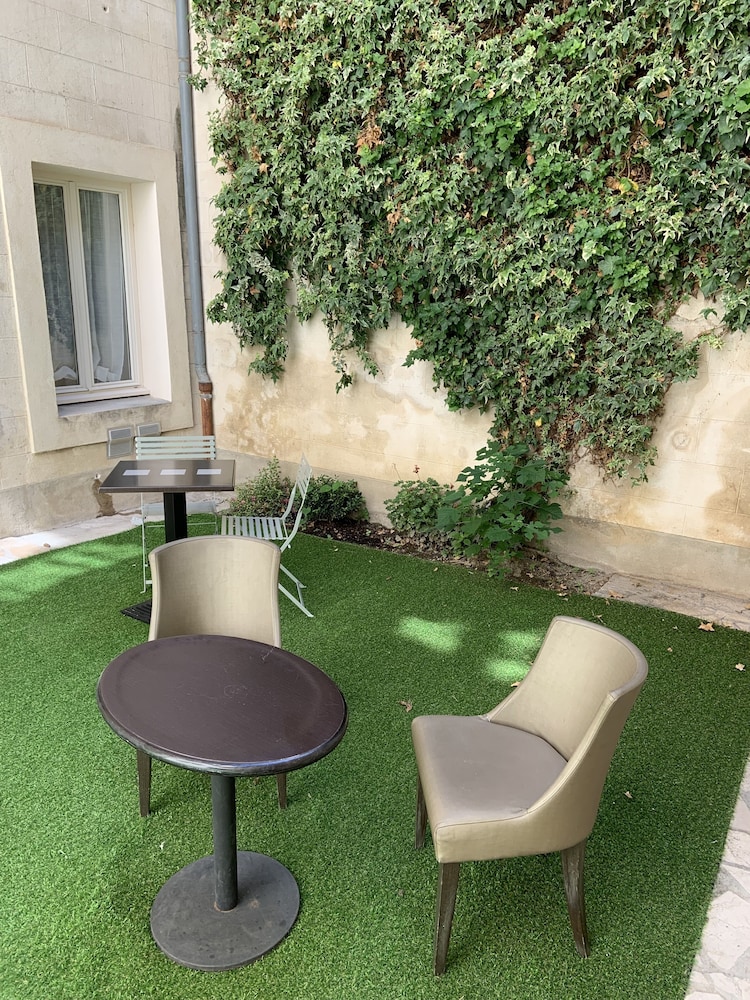 Hotel Medieval 40/50