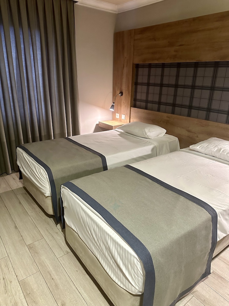 Otel Laodikya 20/50