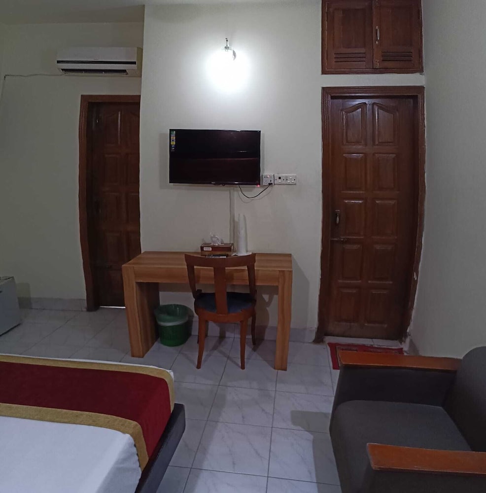 Skylink Ltd Hotel 29/47