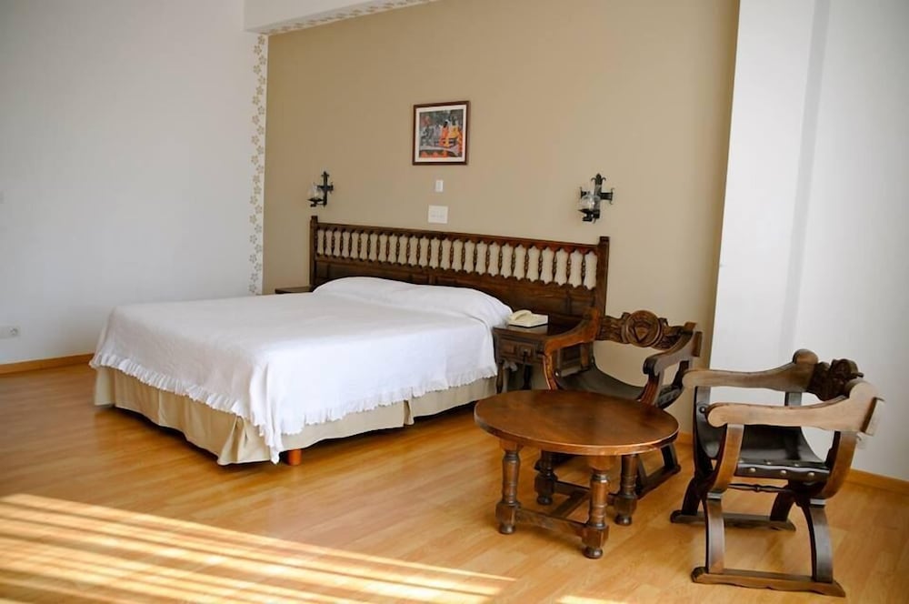 Hotel Eumesa 10/47