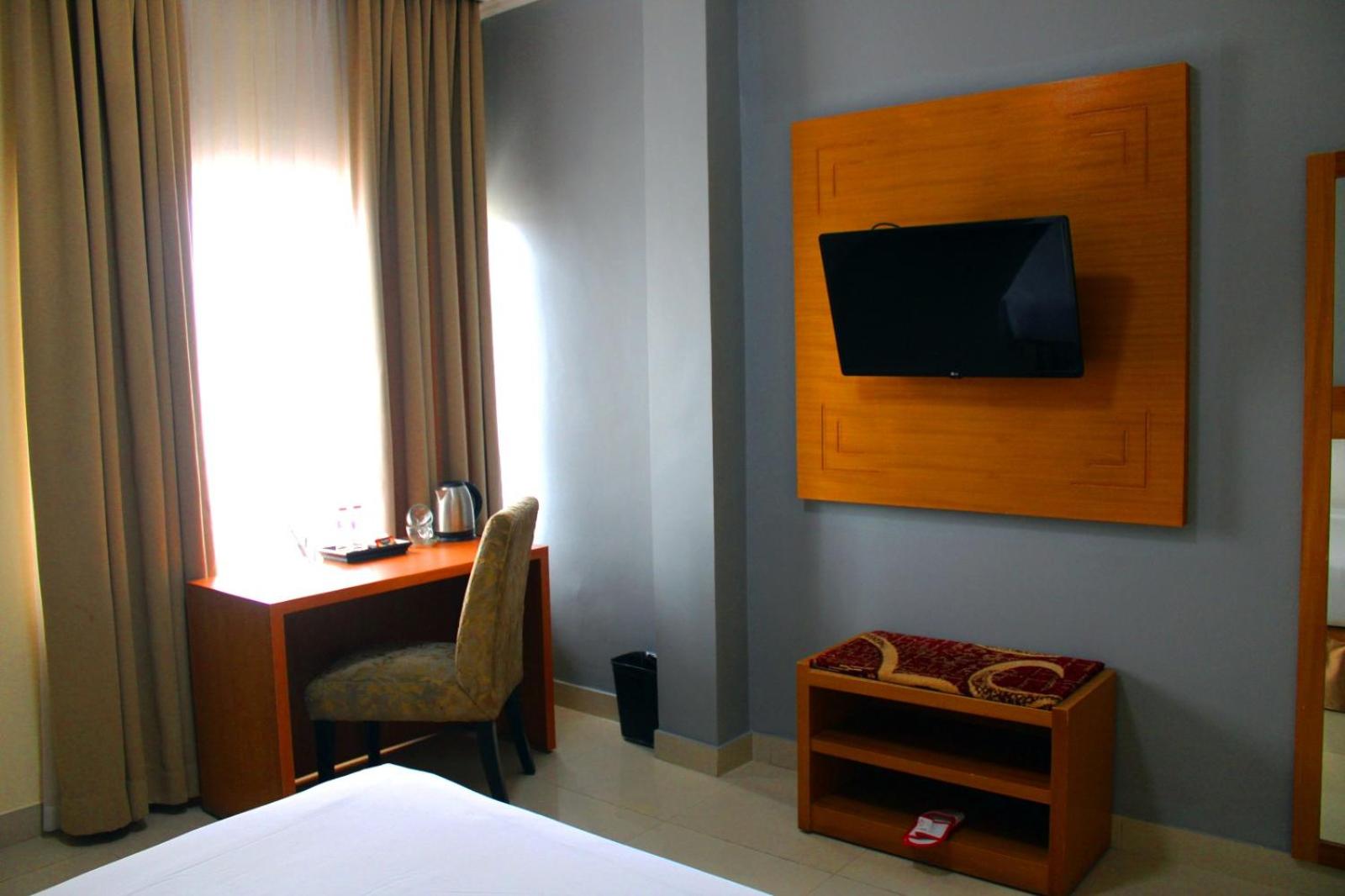 Maleosan Inn manado 20/28