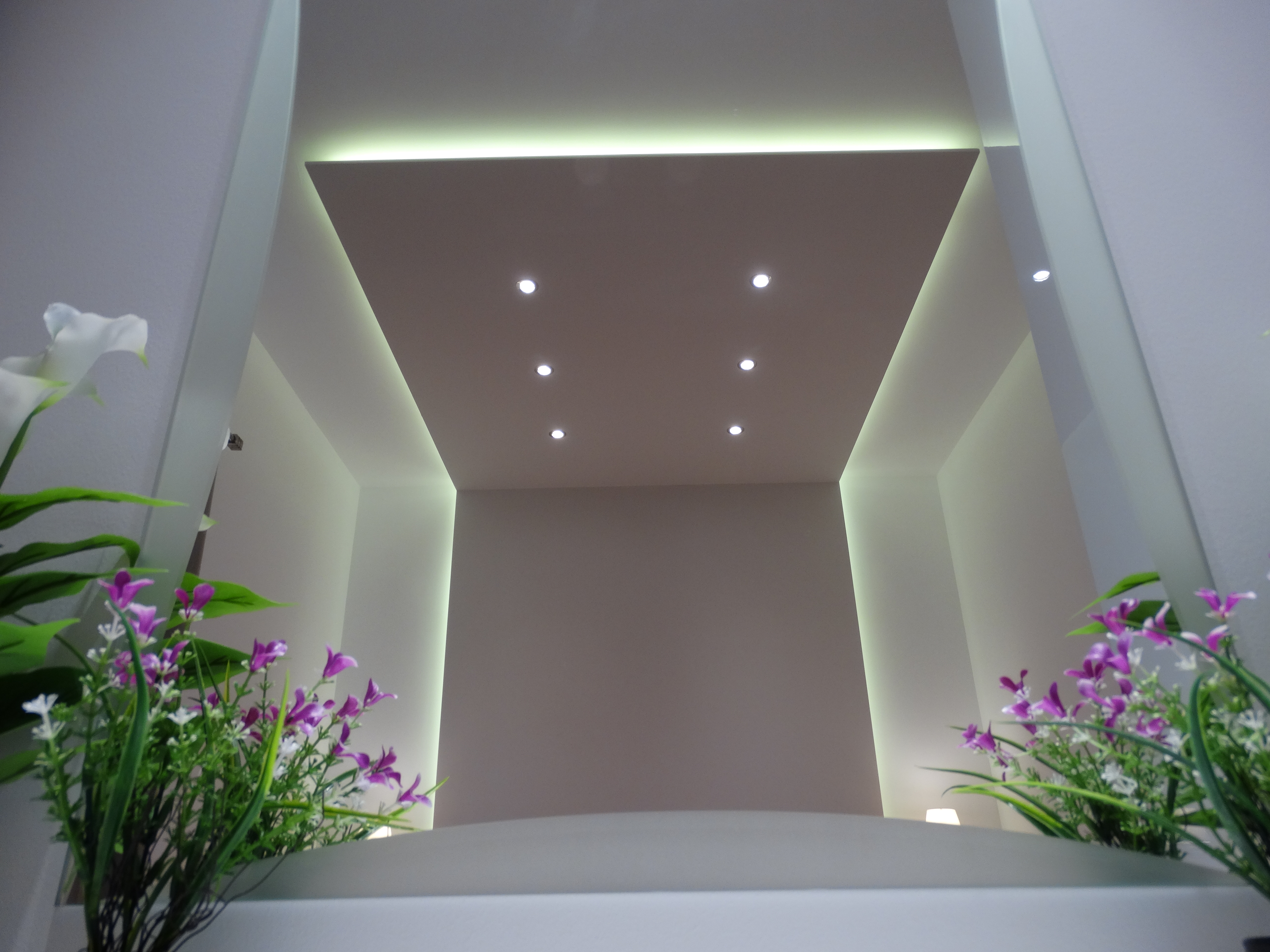 Makis Louvlis Luxury Apartments 14/58