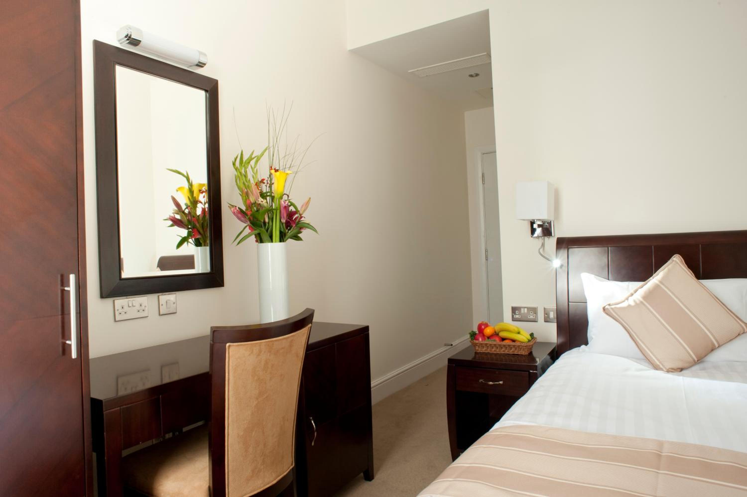 Room, Single