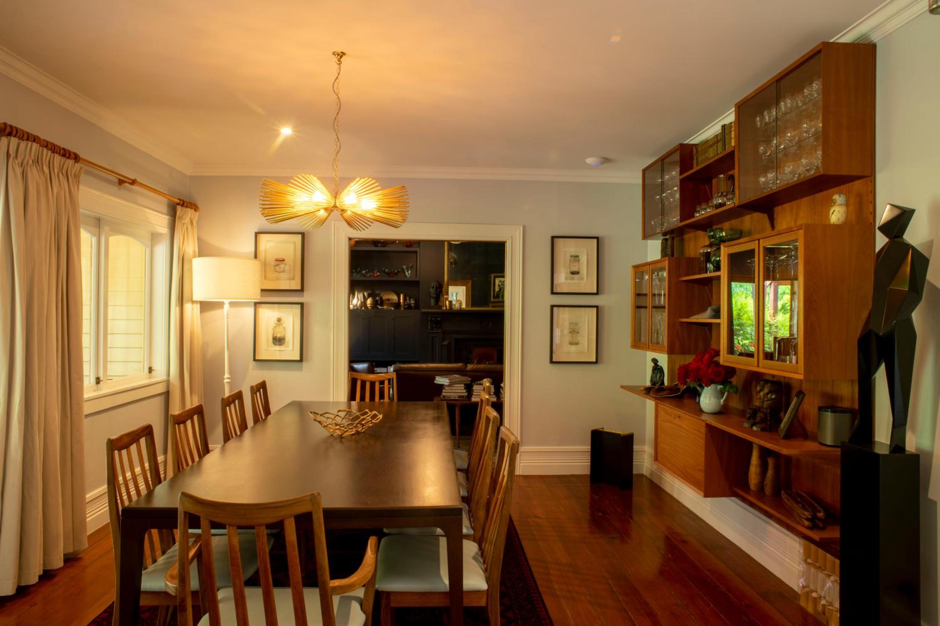 HAWTHORNE HOUSE 14/19