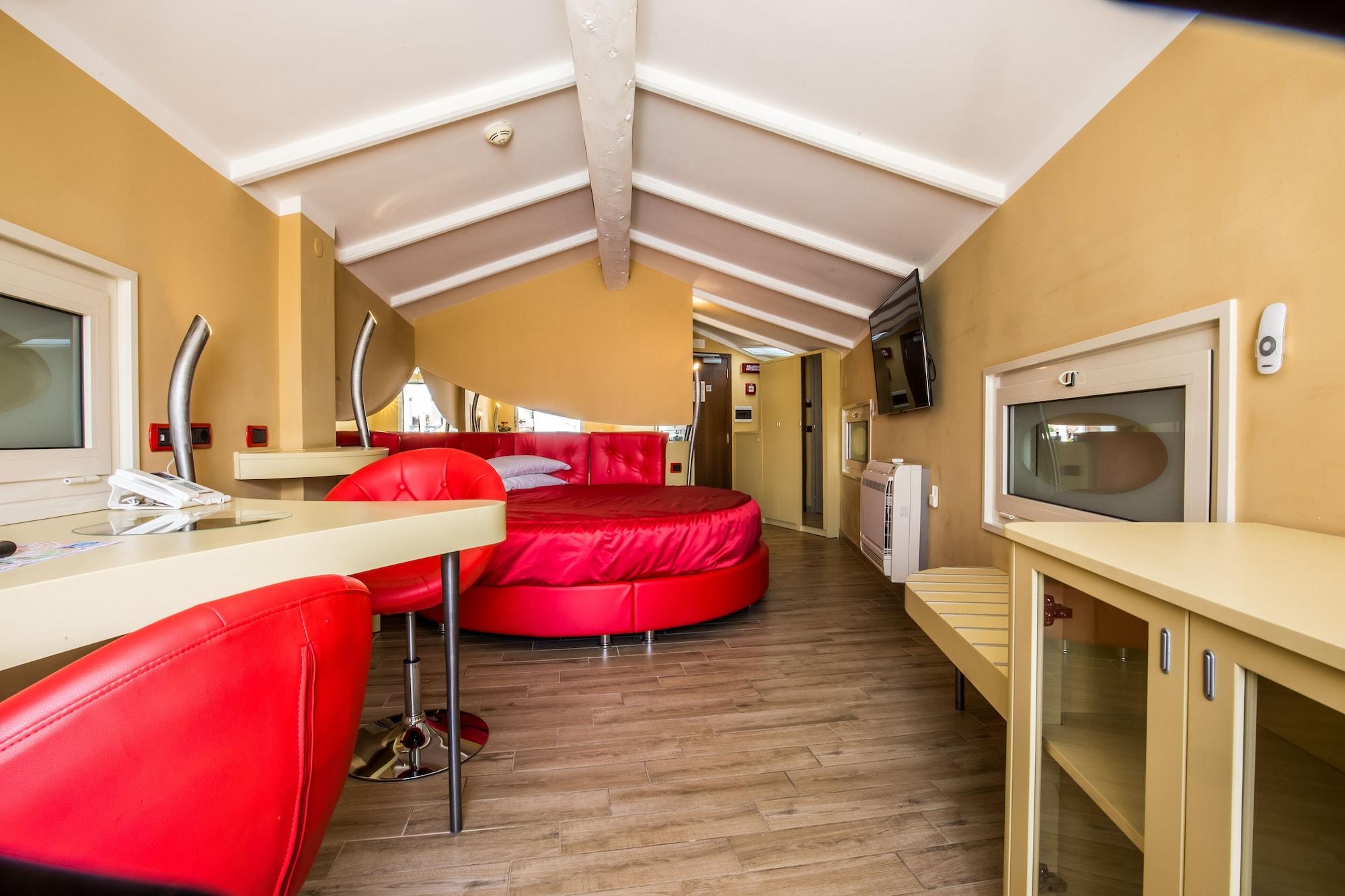Studio, Terrace, Attic