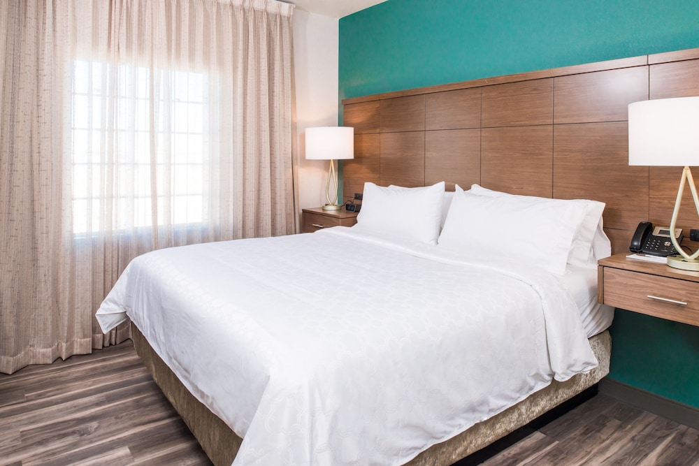 Staybridge Suites Pecos 17/56