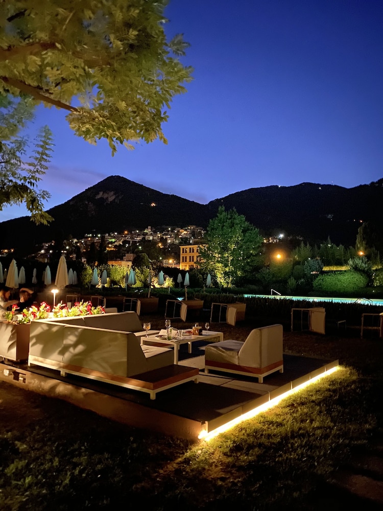 Sheraton Lake Como Hotel 3/52