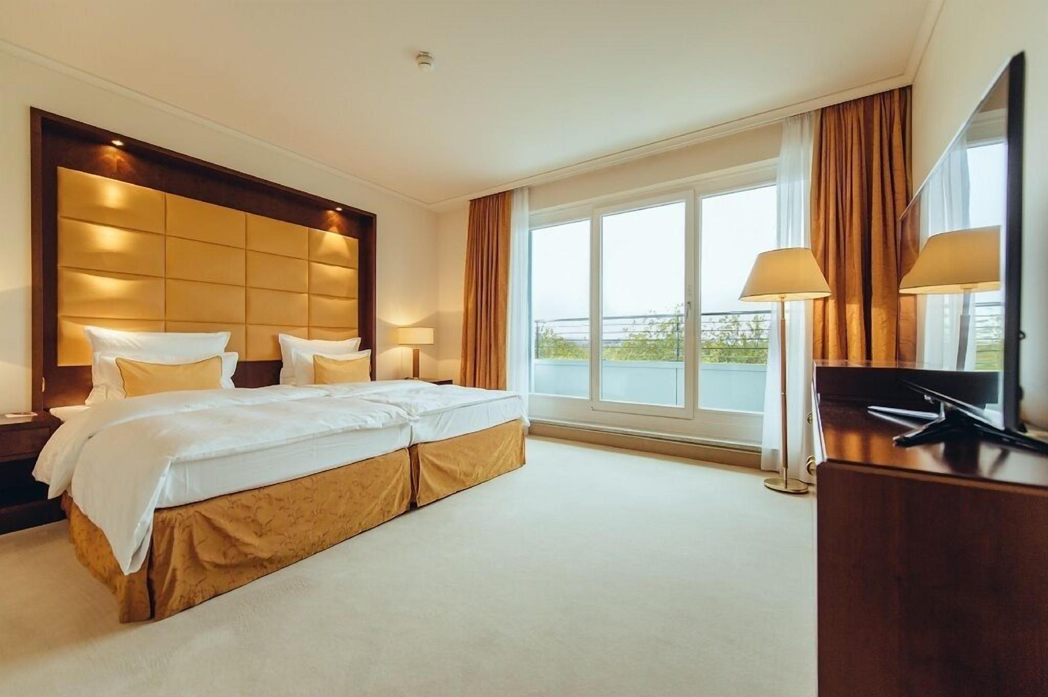 Penthouse Suite, King Bed