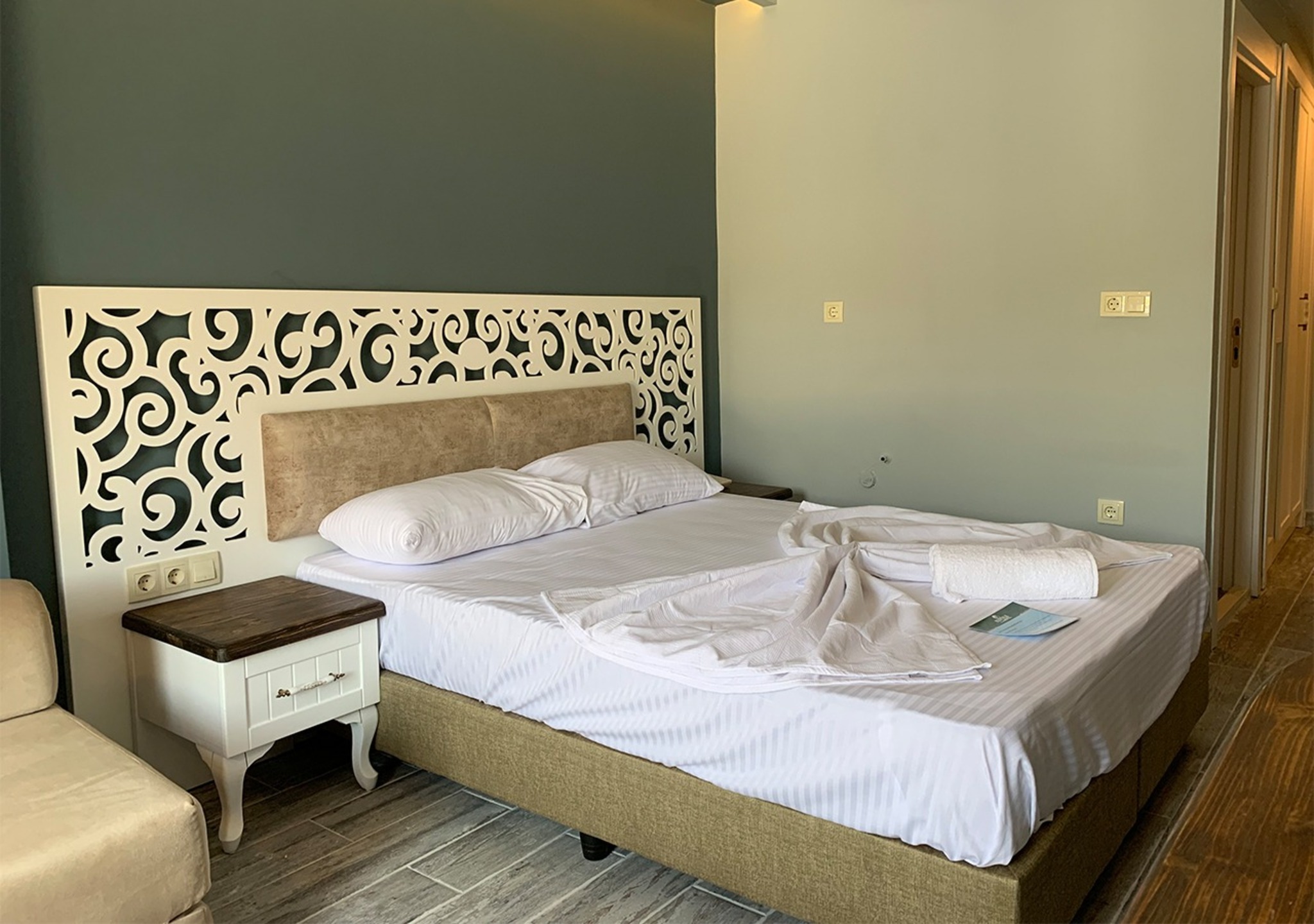 Kupala Beach Hotel 6/31