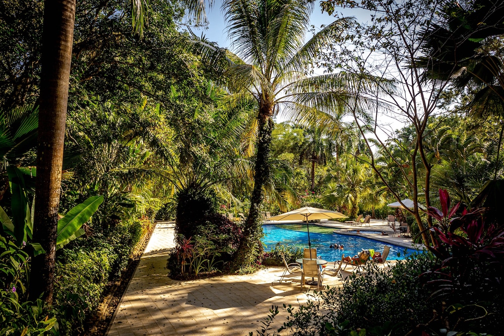 Jaco Hotel Docelunas 38/48