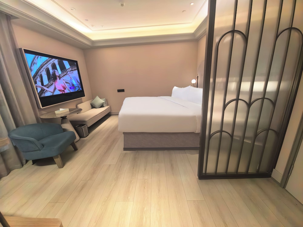 Mercure Ningbo Yinzhou 22/45