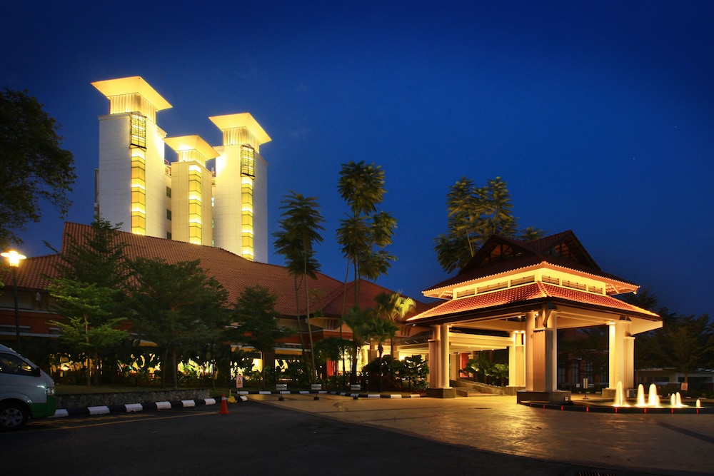 Nilai Springs Resort Hotel in NILAI