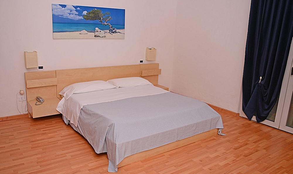 Hotel Kinda 14/50
