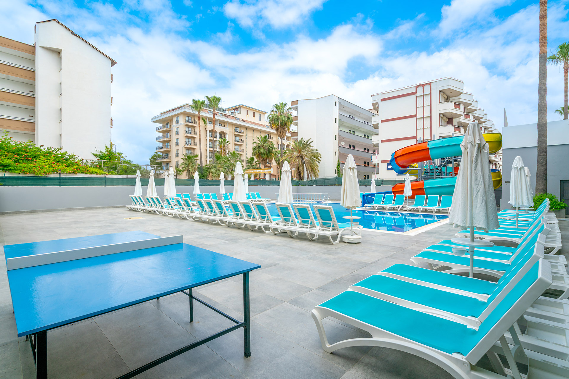 Seabird Otel 39/50