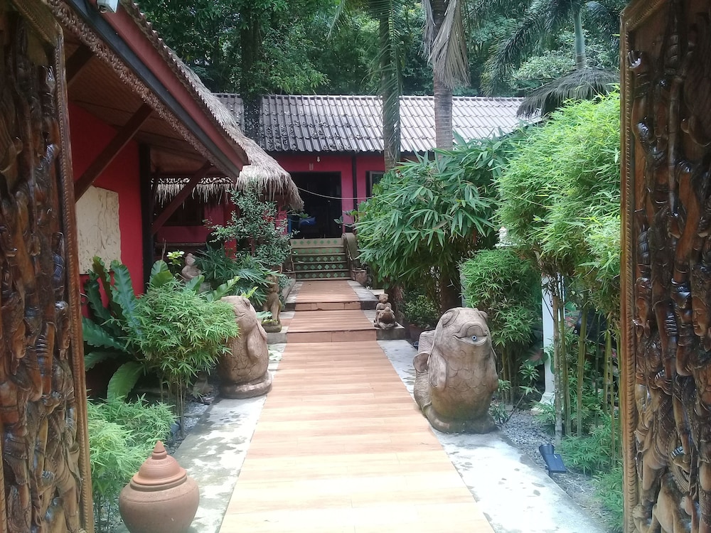 Baan Ton Rak Boutique Resort 9/66