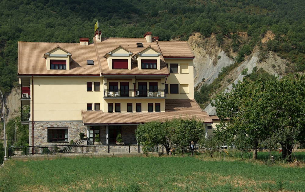 Hotel Cotiella 49/55
