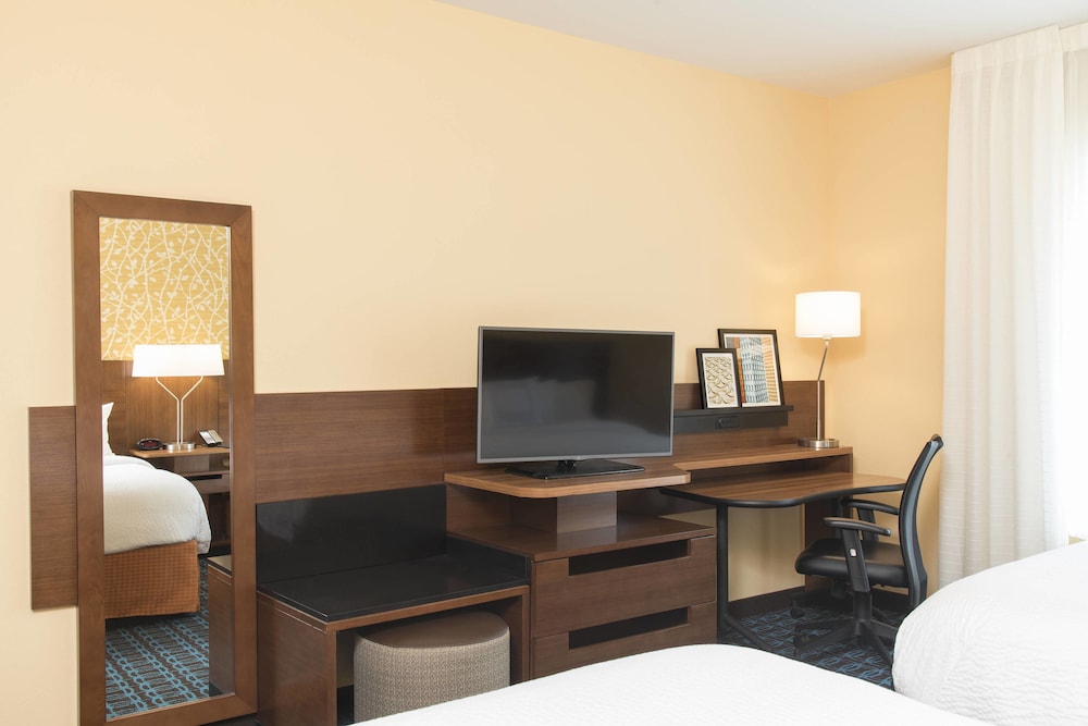 Fairfield Inn Suites By Marriott Jackson Clinton 29/36