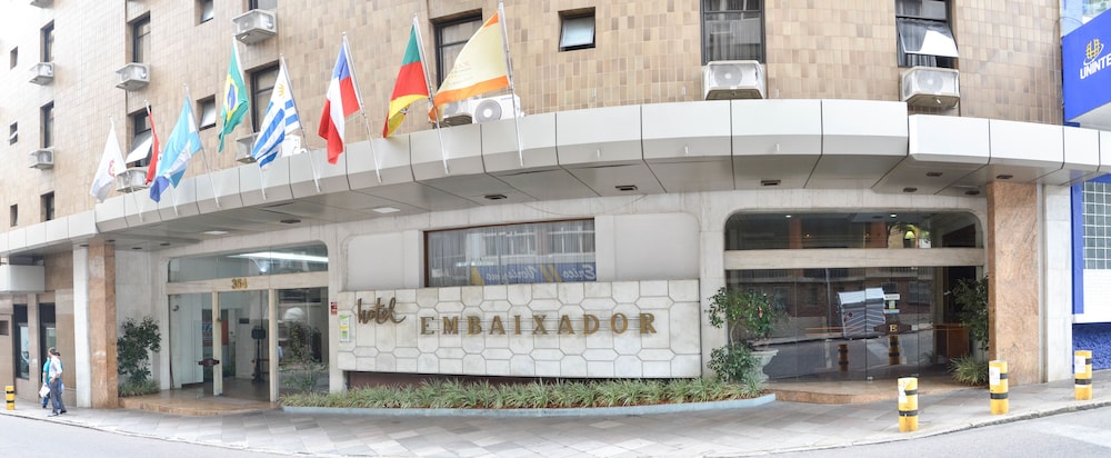 Hotel Embaixador 1/76