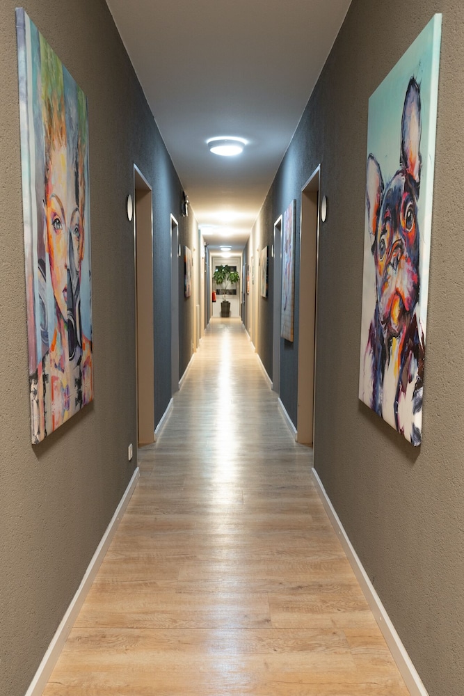 Friends Hotel Bad Salzuflen 32/38