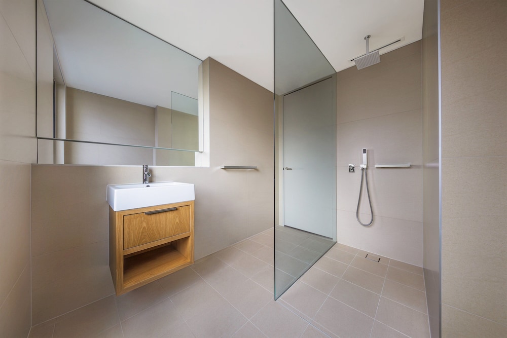 Four Points By Sheraton Sydney Central Park 8/26
