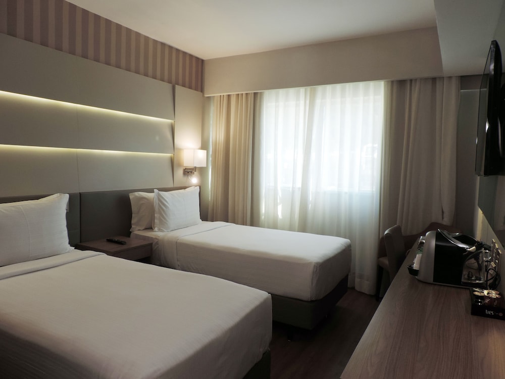 SUPERIOR, TWIN BEDS