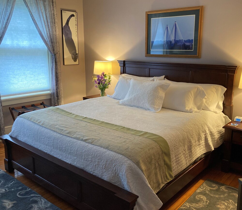 Mooreland Garden Inn 4/33