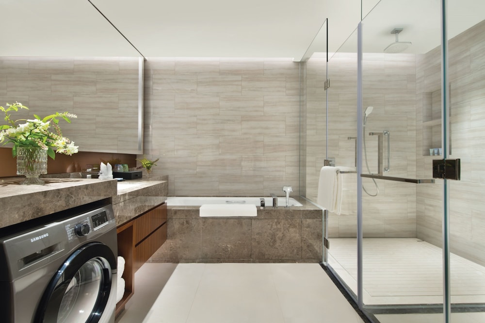 Oakwood Residence Foshan 49/50